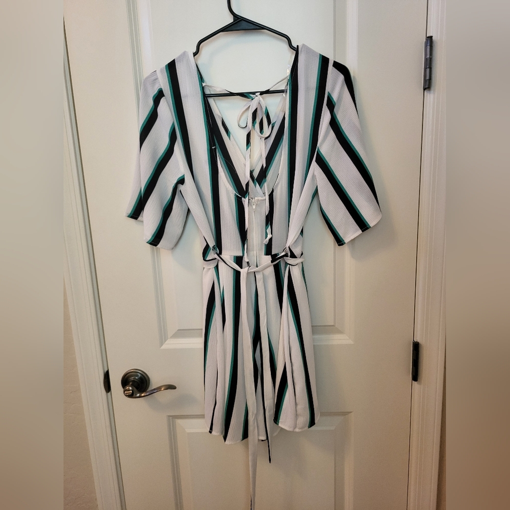 Romper - Picture 2 of 2